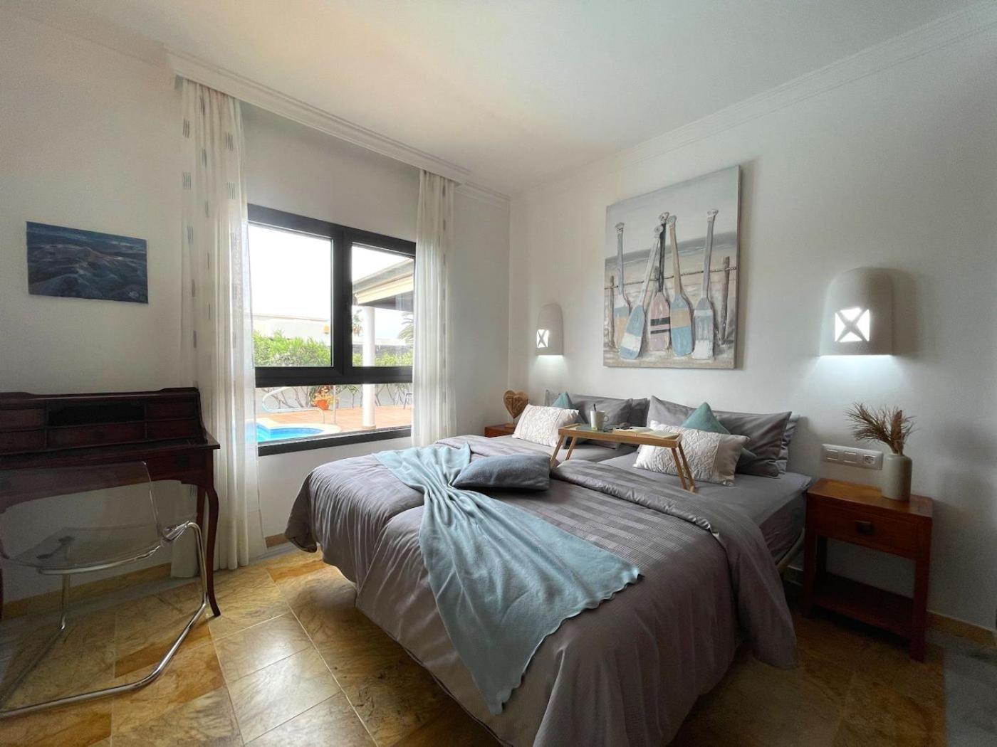 Villa Casa Karoline With A Sunny Terrace, Heated Pool, Comfort And Privacy In A Quiet Neighborhood Playa Blanca  Exterior photo